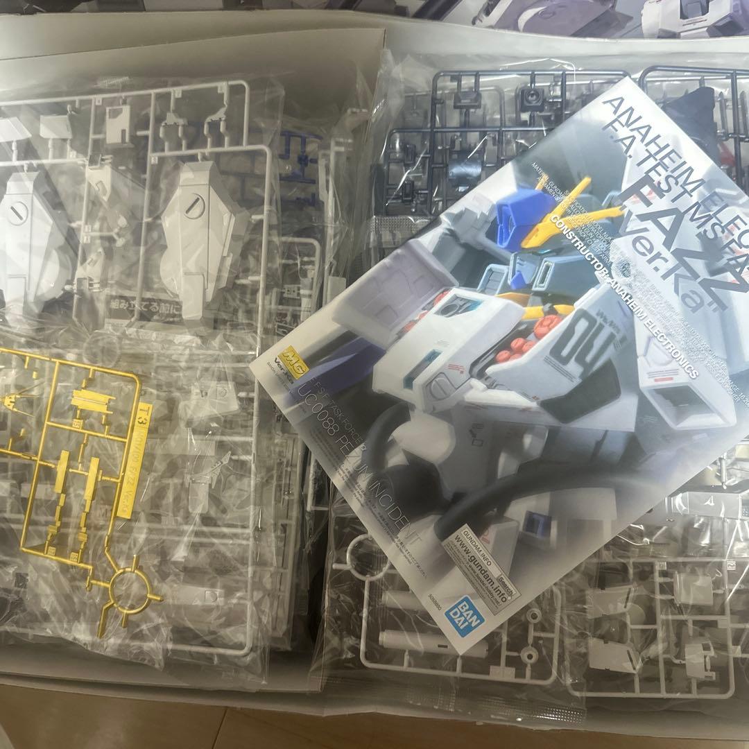 MG ガンダムベース限定　FAZZ Ver.ka チタニウムフィニッシュ