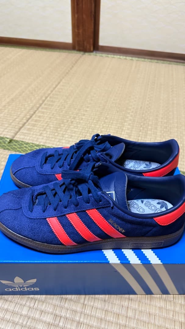 応援グッズ Adidas munchen