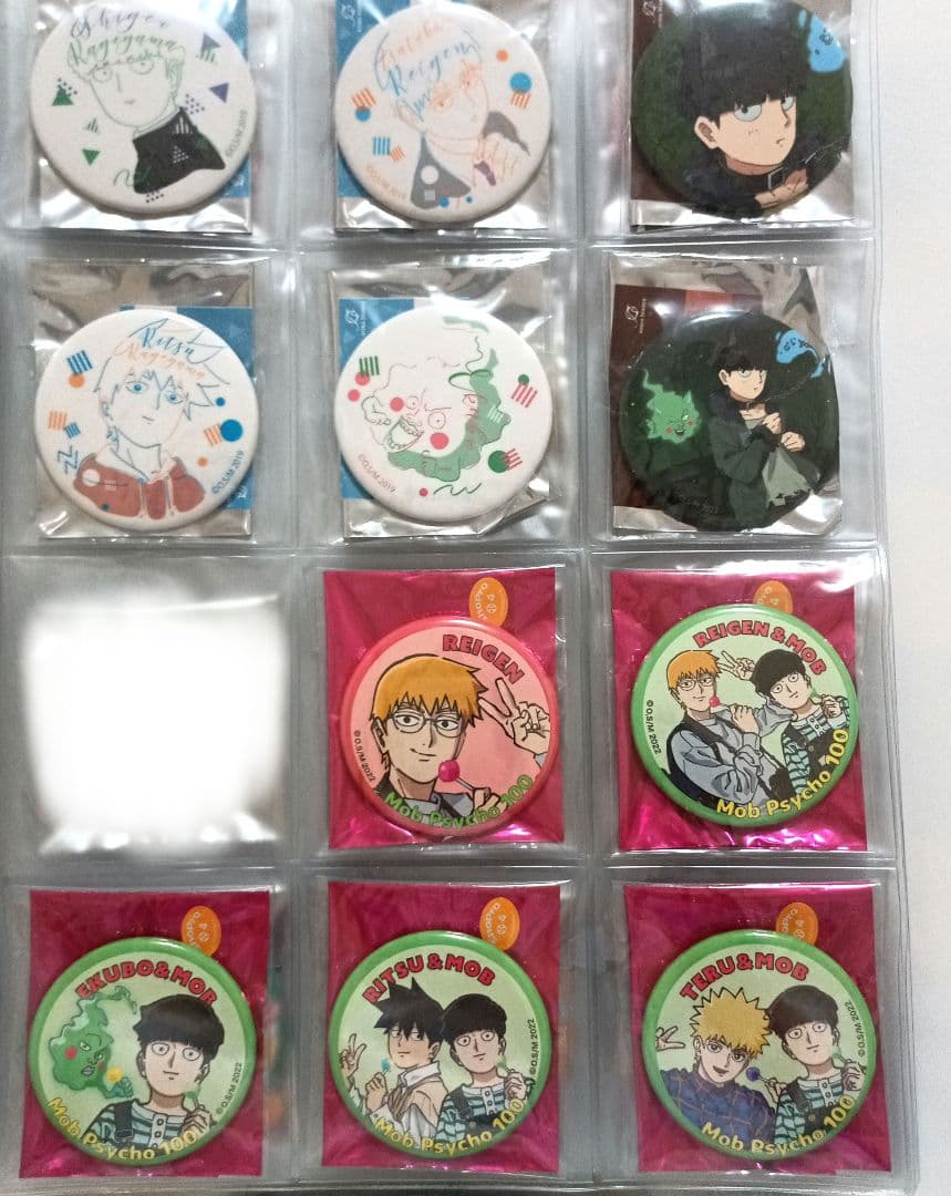 【匿名配送】モブサイコ100　缶バッジ　まとめ売り　11点セット