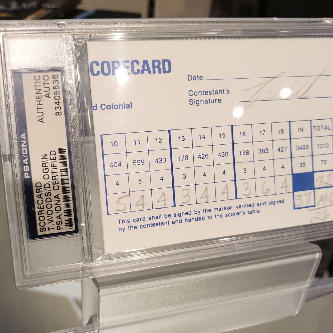 タイガーウッズ直筆サインスコアカード