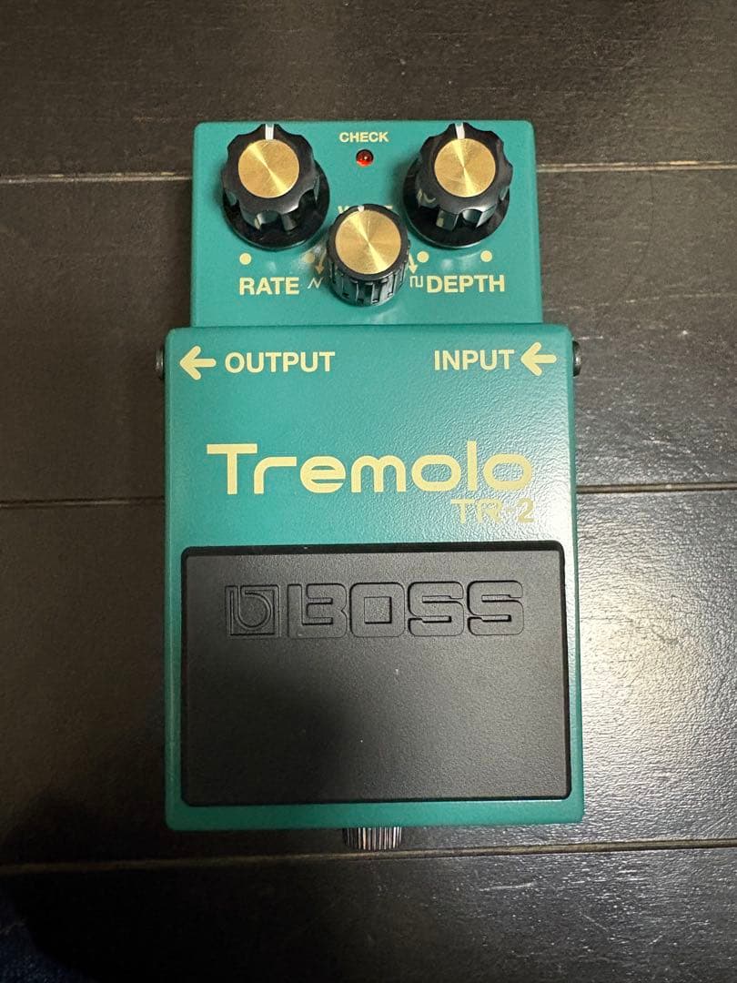 BOSS TR-2 トレモロ