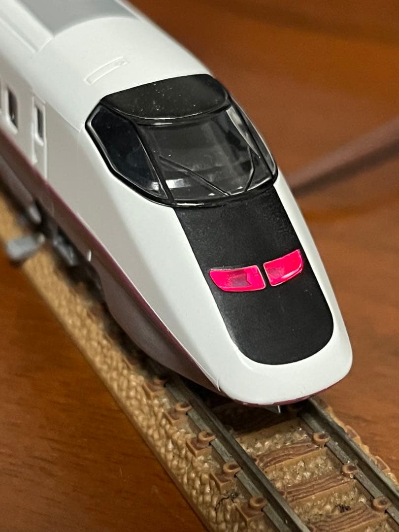 E3系秋田新幹線6両　tomix ライト点灯動力動作確認済　ジャンク品