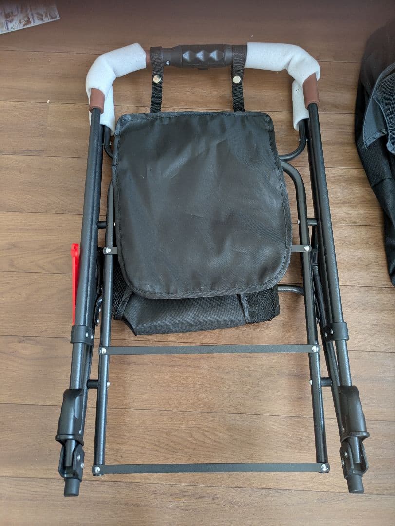 ペット カート キャリー 黒 小動物 ワンタッチ折 前輪360° 後輪ブレーキ付