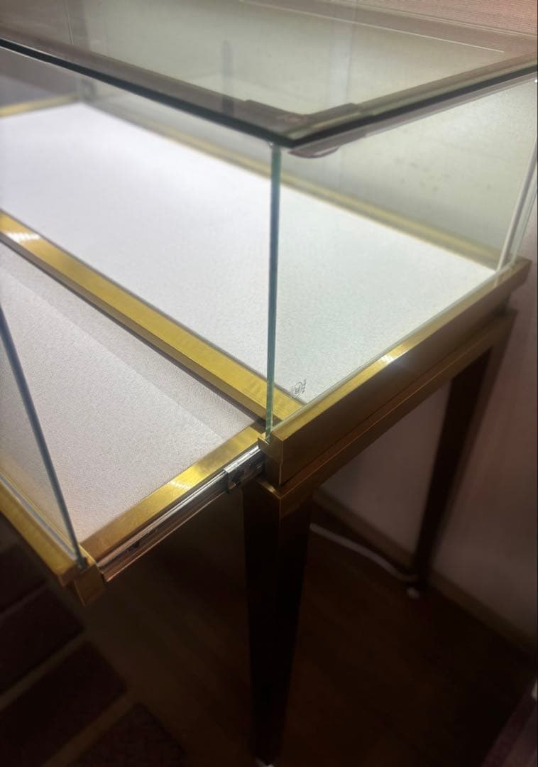 カウンター型LED照明&引き出し付きガラスジュエリーショーケース②