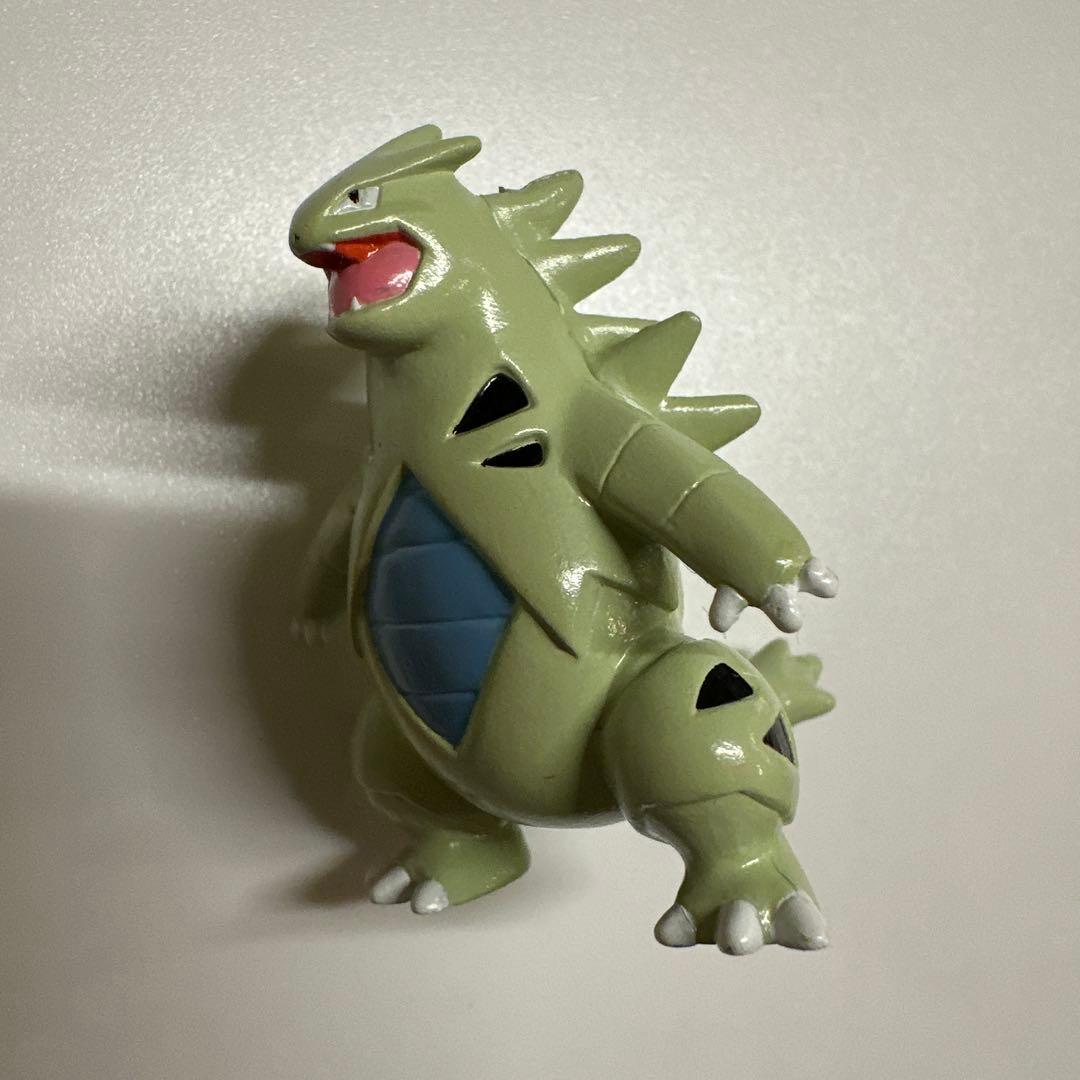 ポケモン【初期】 モンコレ　ヨーギラス　バンギラス