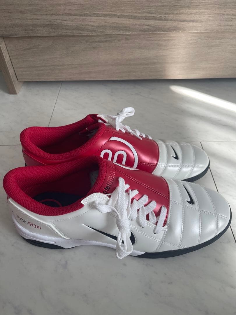 Nike total90 サッカーシューズ ホワイト/レッド　27.5