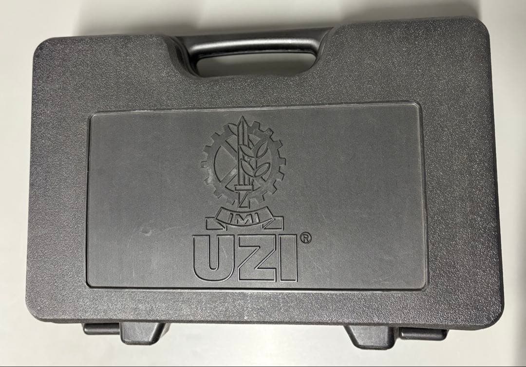 絶版 東京マルイ UZI ガスブロ 【ケース付】