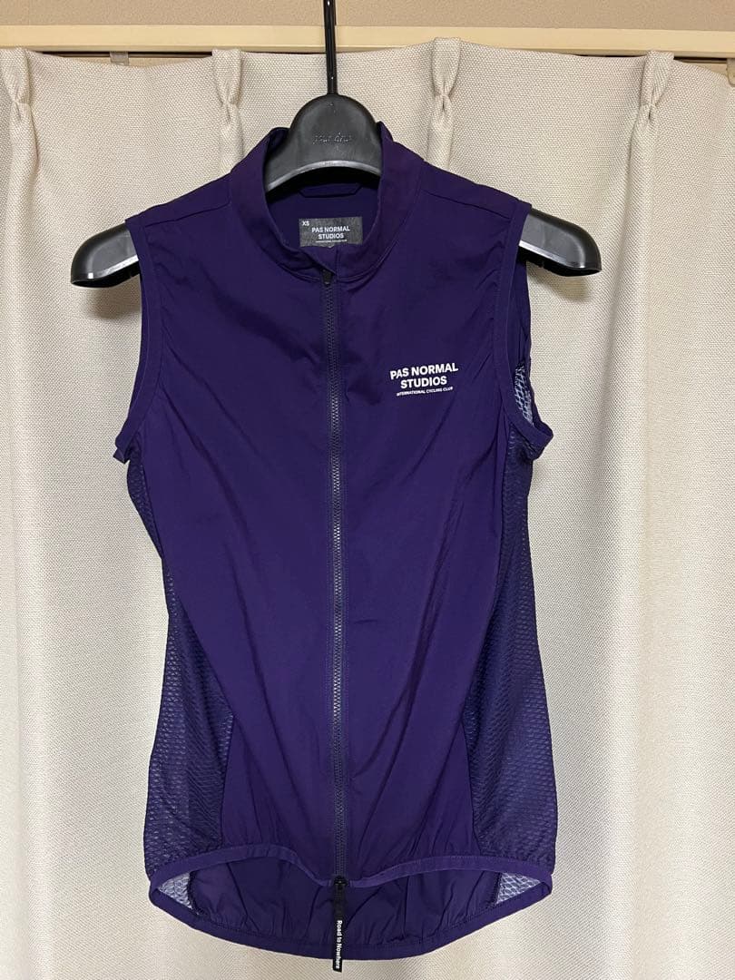 【超美品】Men’s Mechanism Stowaway Gilet