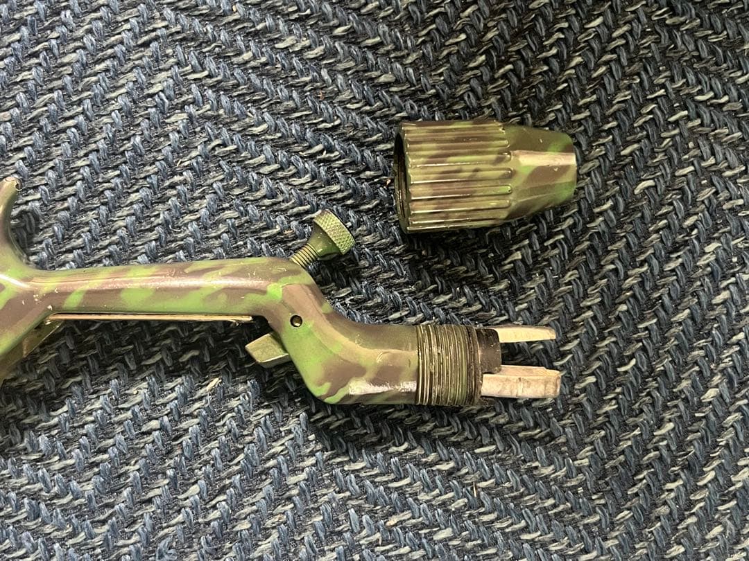 ZENITH グリップ　迷彩