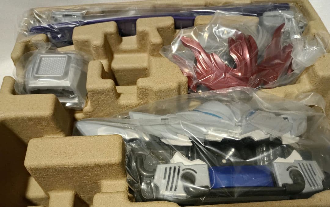 変身ベルト　ブリードガヴ　仮面ライダーガヴ　仮面ライダーカリエス　ゴチゾウ欠品