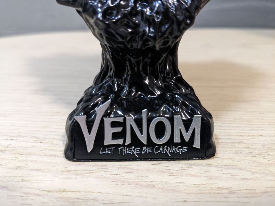 ホットトイズ 1/6スケール ヴェノム エディ バスト