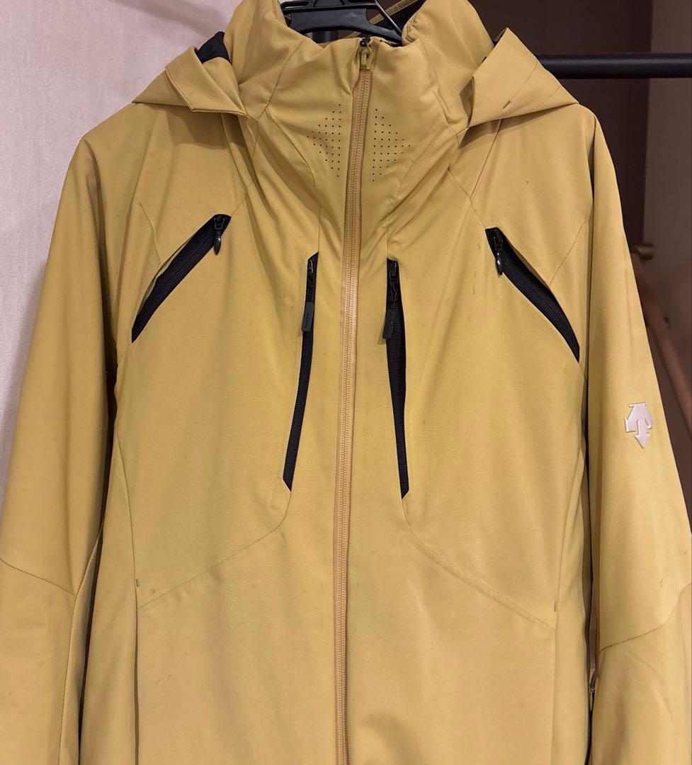 DESCENTE スキーウェア　Mサイズ　2022-2023 サルファーイエロー