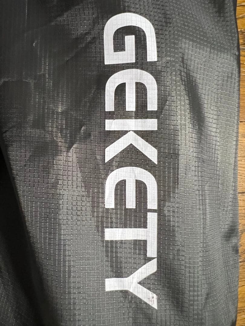 GEKETY エアークッション グレー ３個セット