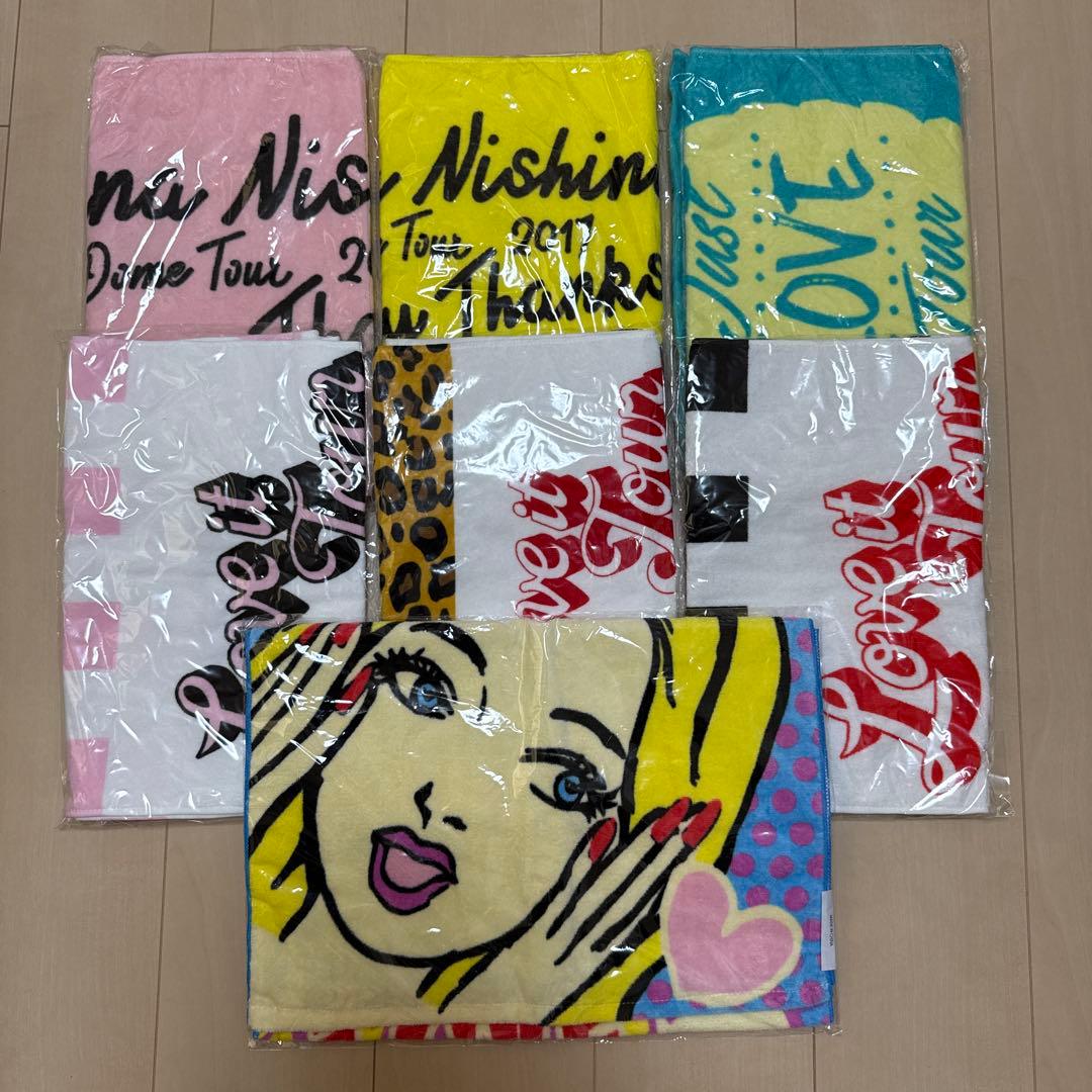 西野カナ　コンサートグッズ