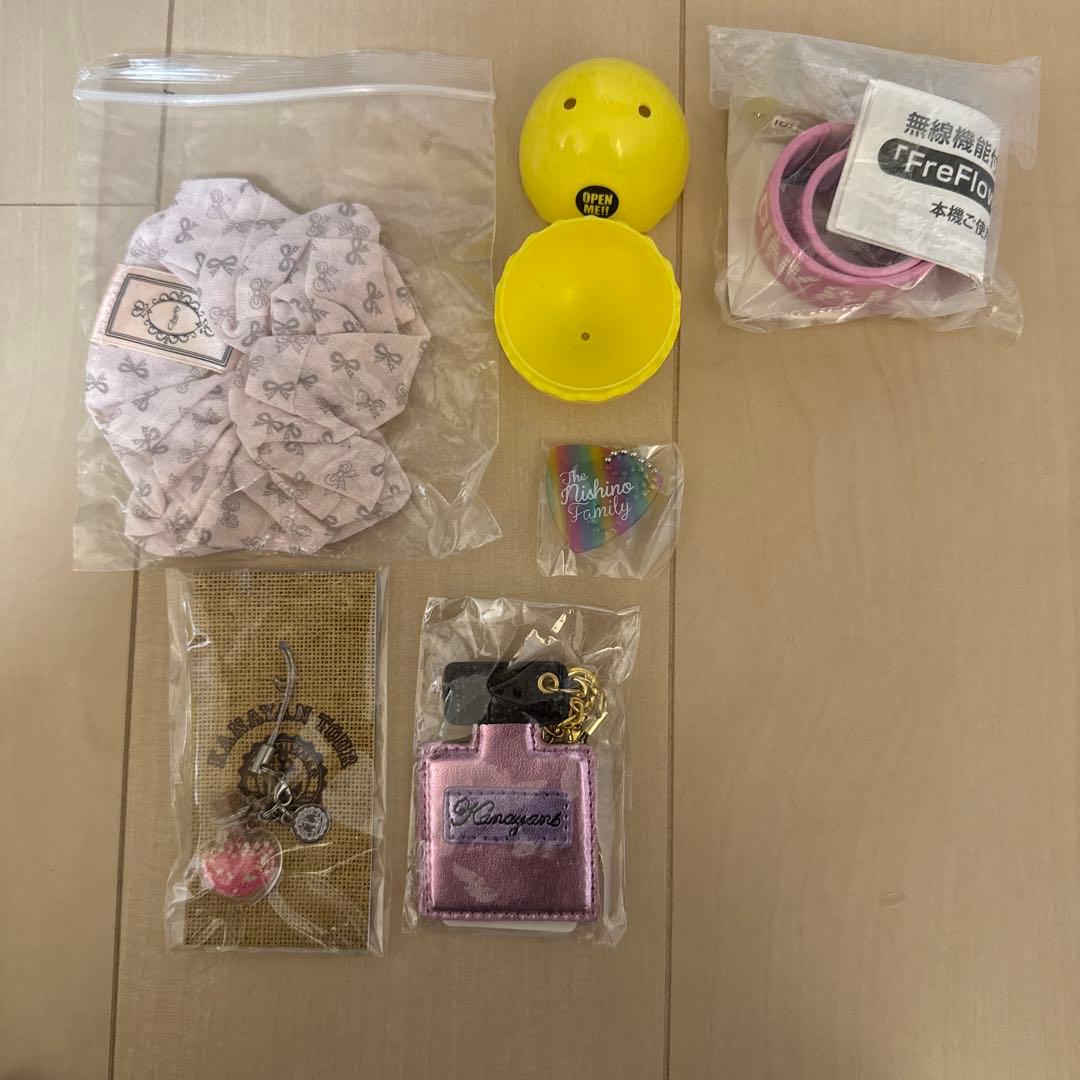 西野カナ　コンサートグッズ