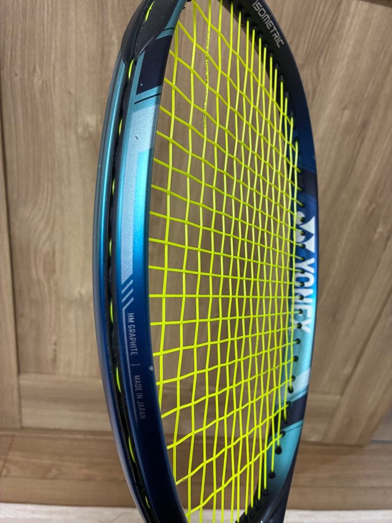 YONEX EZONE 100 （2022年モデル）