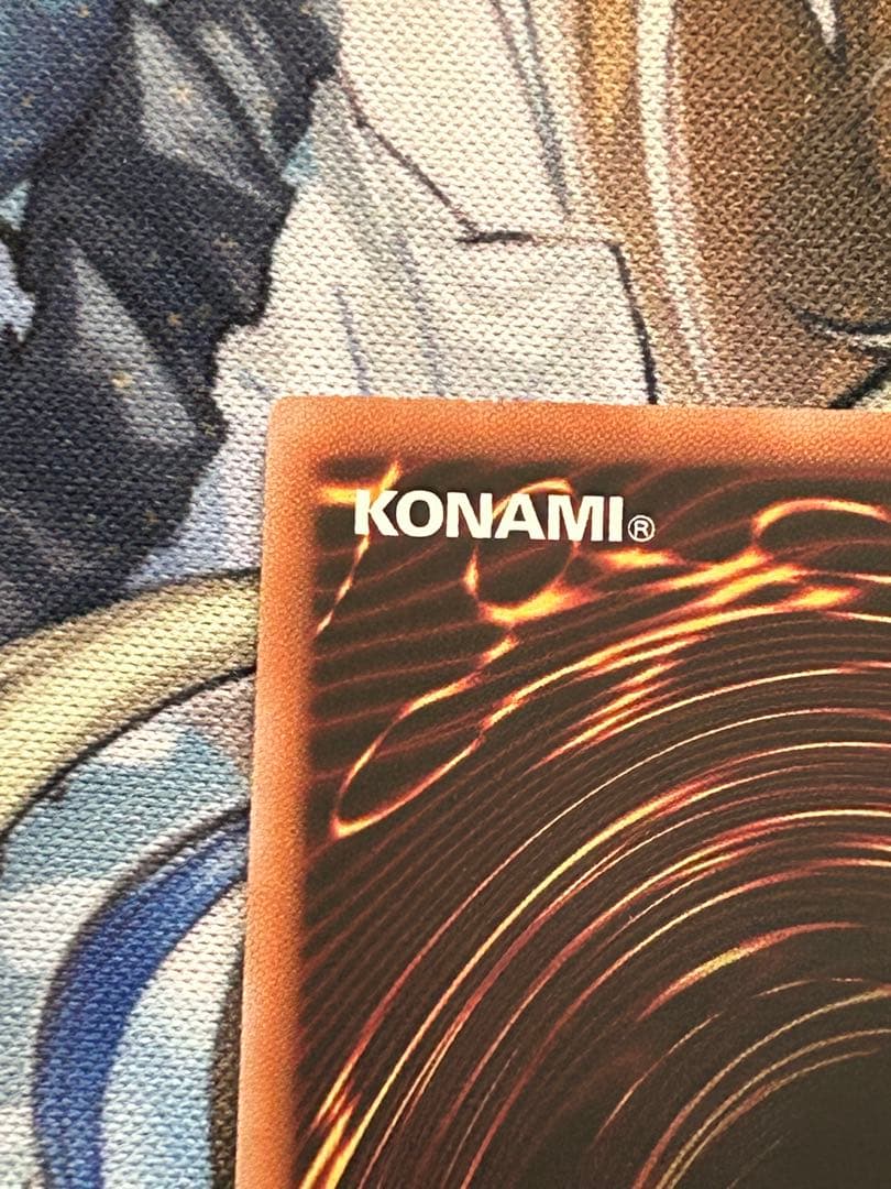 青眼の白龍　25thシークレット 日版　初期絵