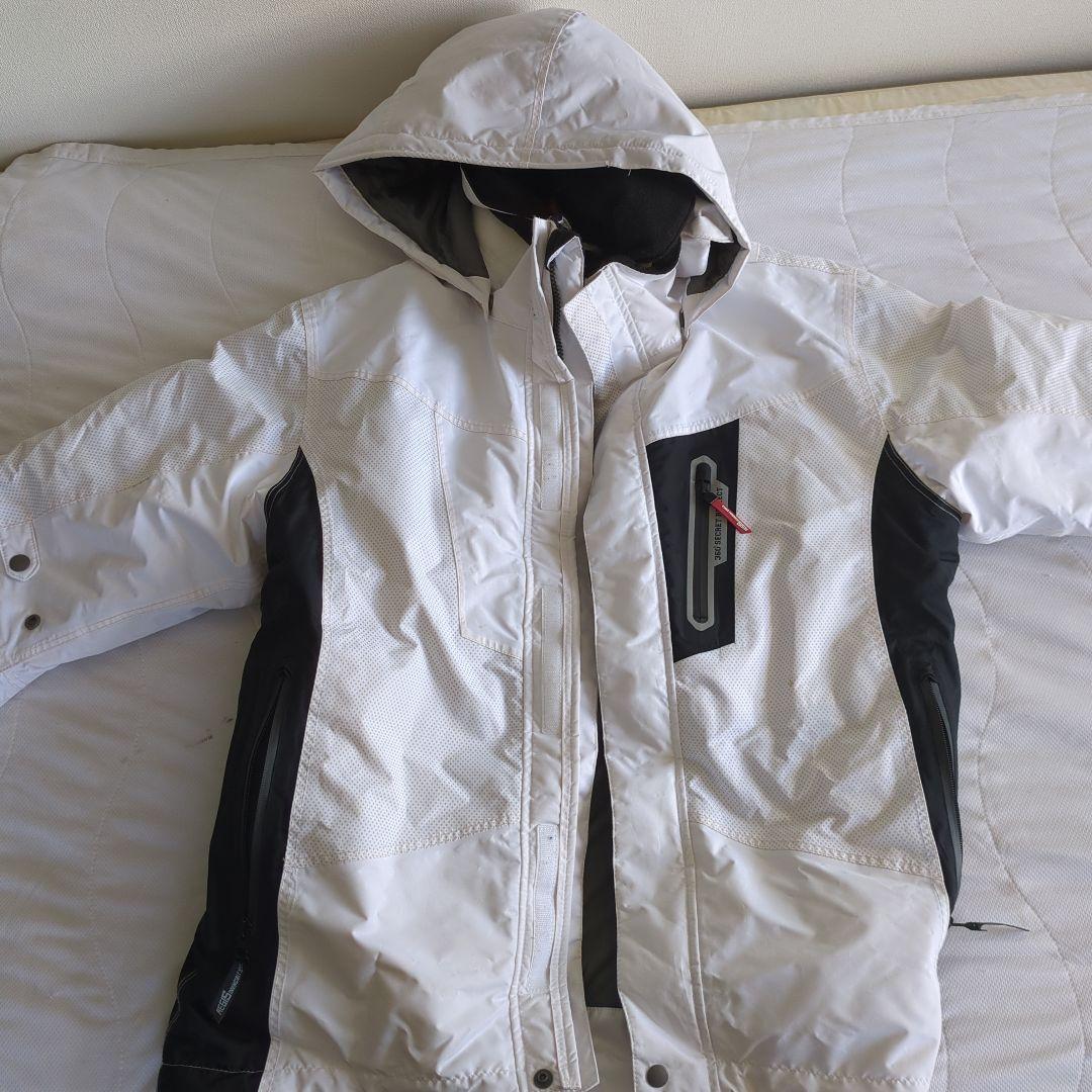 AEG16 INVINCIBLE SHIELD ホワイト LL