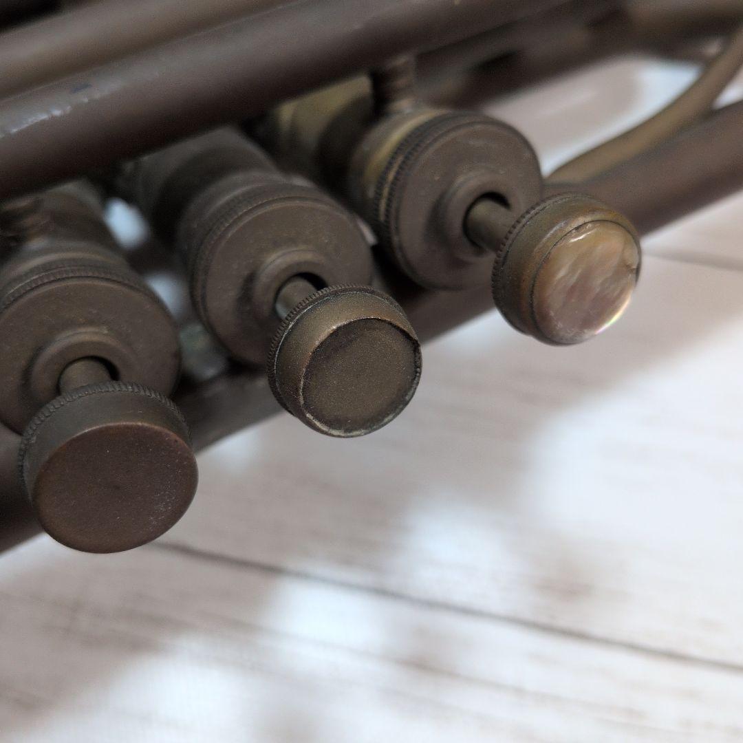 アンティークトランペット 　インテリア置物（詳細不明 動作未確認） ジャンク品