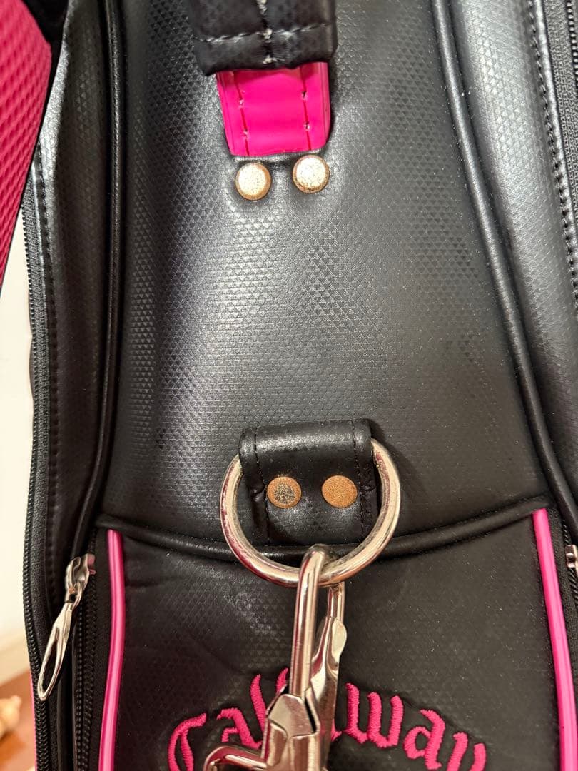 美品　Callaway キャディバッグ 黒/ピンク