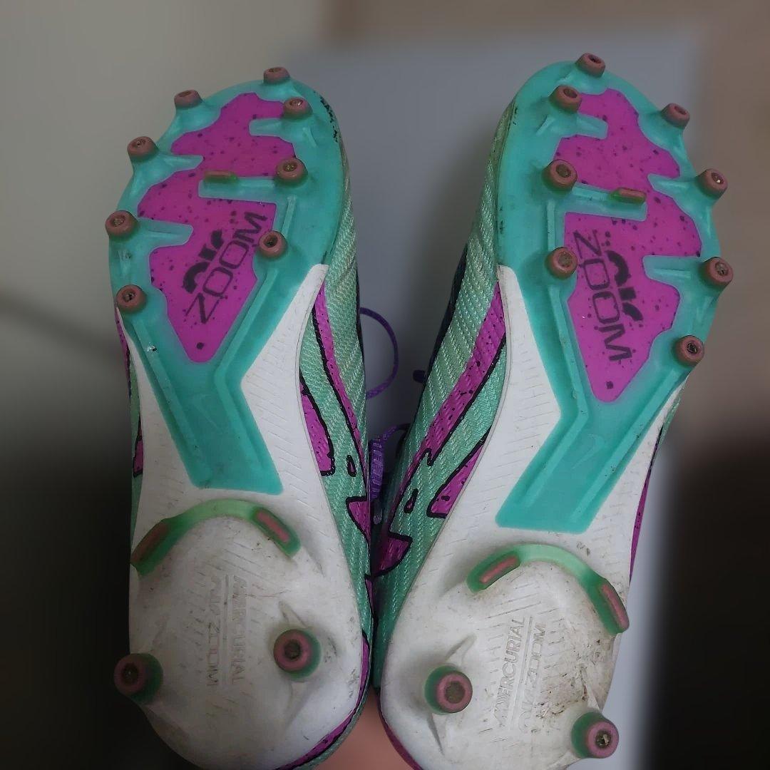 NIKEズームマーキュリアルヴェイパー15