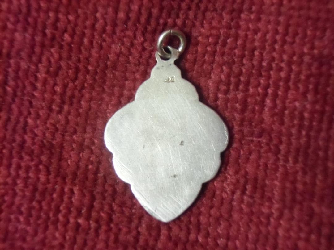 Ｈハンガリー軍＊１９１５年＊銀製のペンダントトップ（実物）