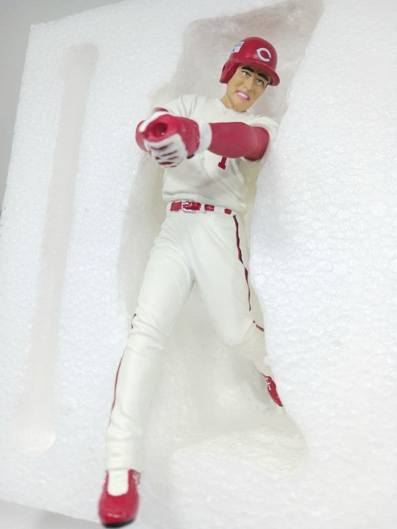 広島東洋カープ 前田智徳 引退記念 フィギュア