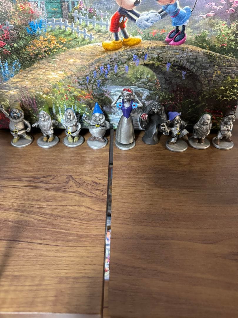 ハドソン ・ ピューター 白雪姫 7人の小人 金属 フィギュア