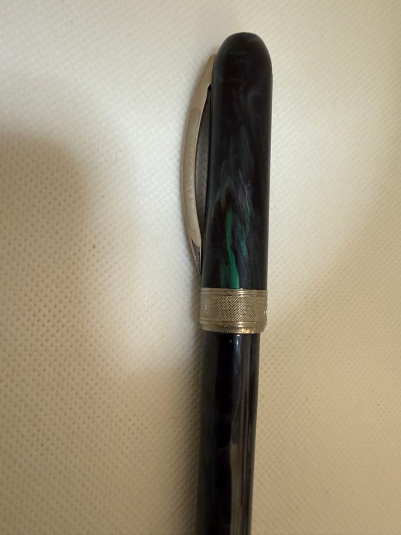 新春セール更に値引きVISCONTI万年筆 レンブランドダークフォレスト