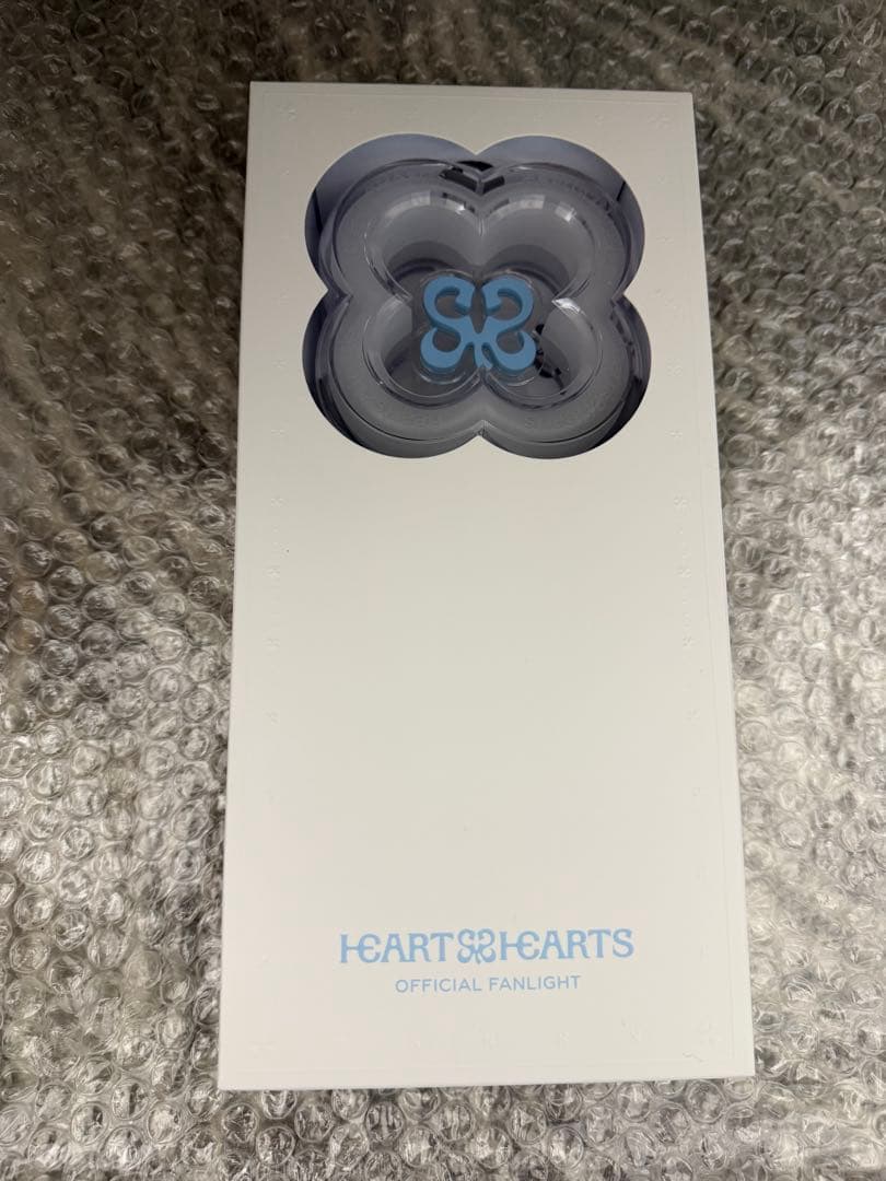 hearts2hearts 公式　ペンライト 新品未使用　H2H トレカなし