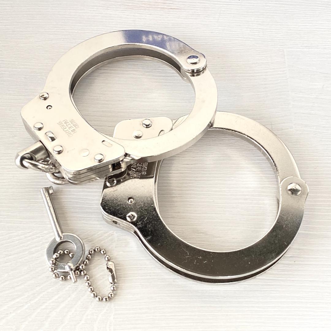 ハイアット ハンドカフ 手錠_2