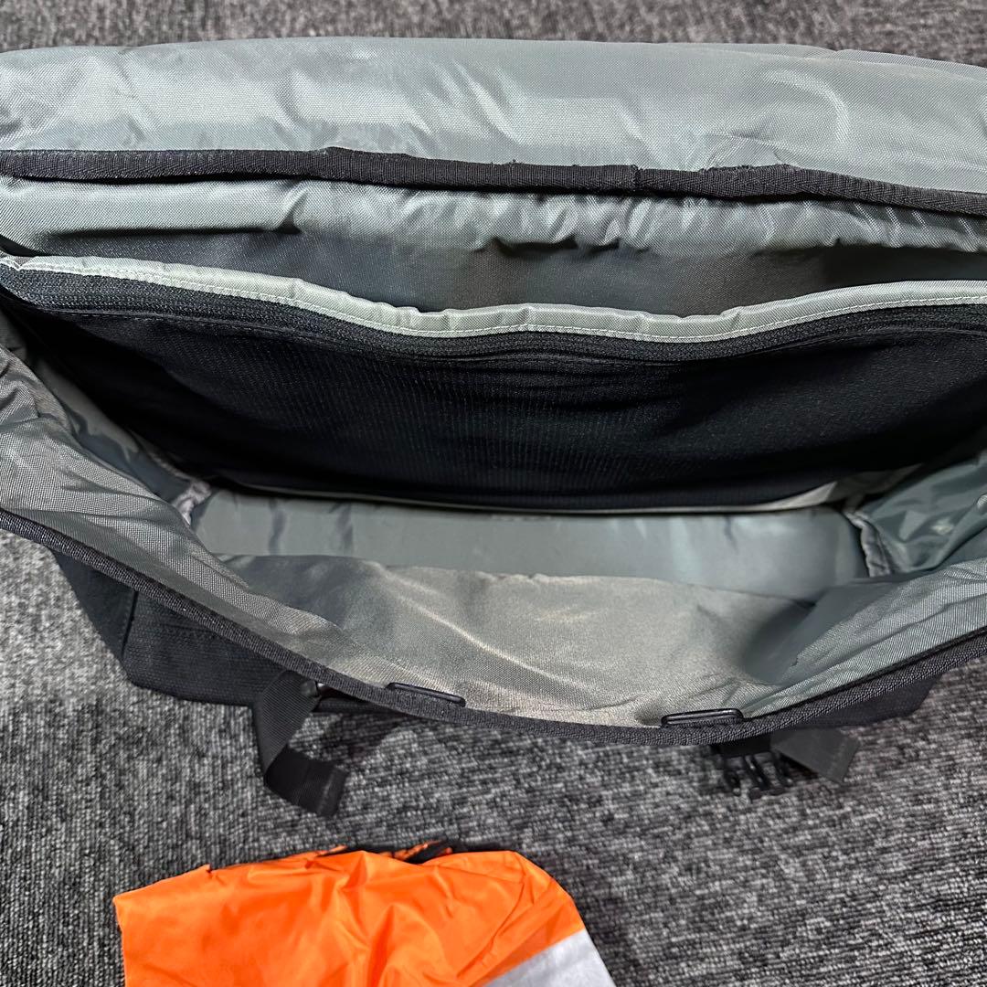 アクセサリー Brompton Messenger Bag 23L