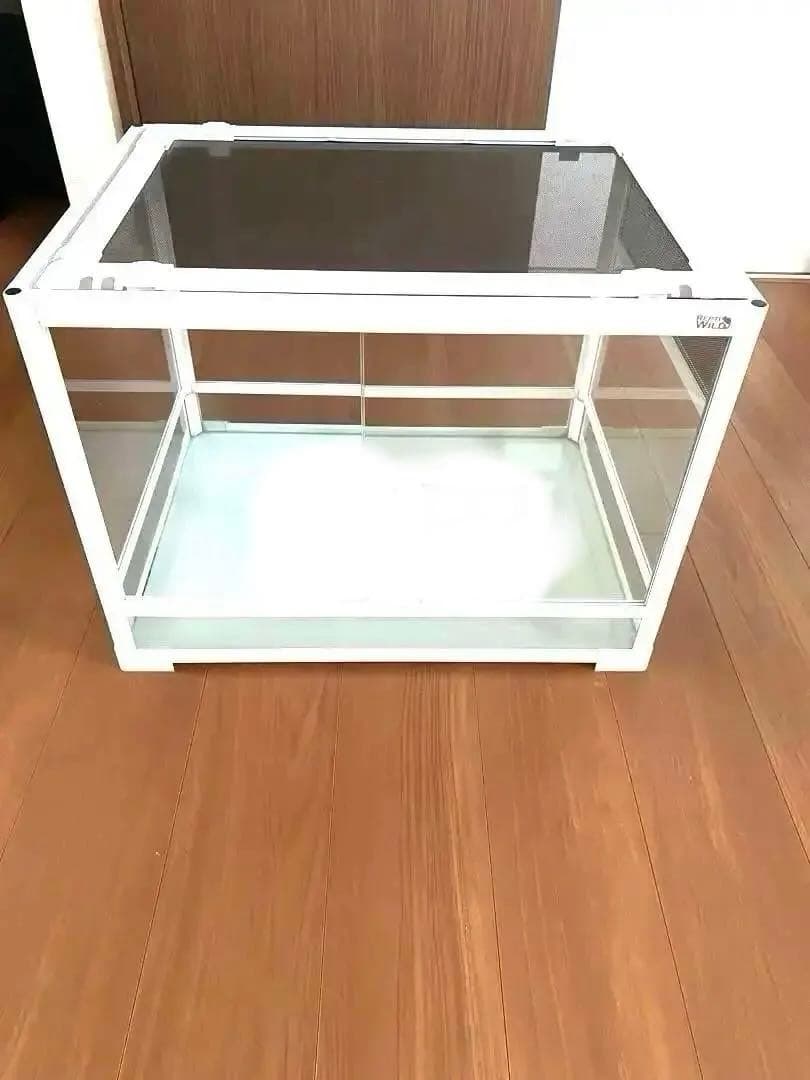 ガラス飼育ケース パンテオン ※専用ですので他の方は購入しないでください。