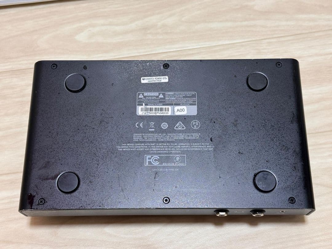 BIG KNOB STUDIO 2 オーディオインターフェイス