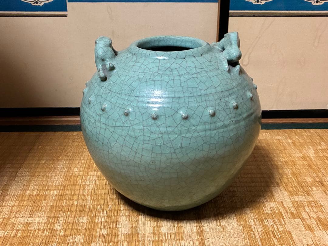 中国 龍泉窯 ひび割れ釉薬 獣耳付 丸壺 唐物