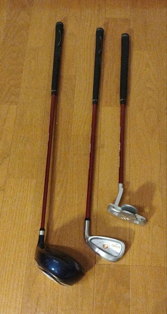 IGNIO イグニオ ジュニアゴルフクラブセット グラブ3本 バッグ 6〜8歳用