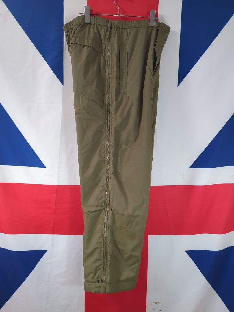 【実物新品】イギリス軍 PCS サーマル パンツ サイズ L　(袋入）