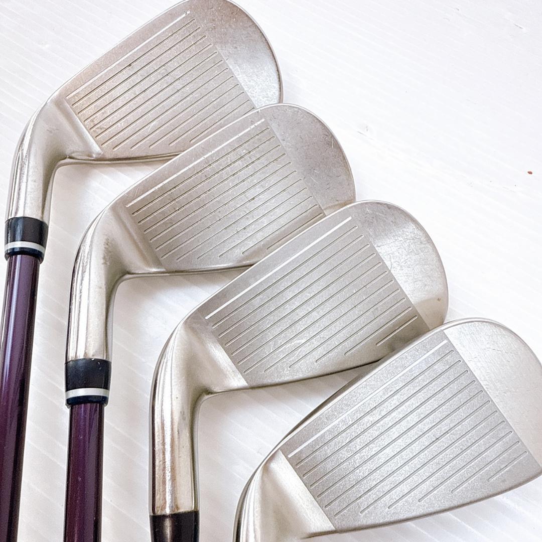 オノフ　レディース　アイアンセット　2014年式　8本　純正カーボン（A）