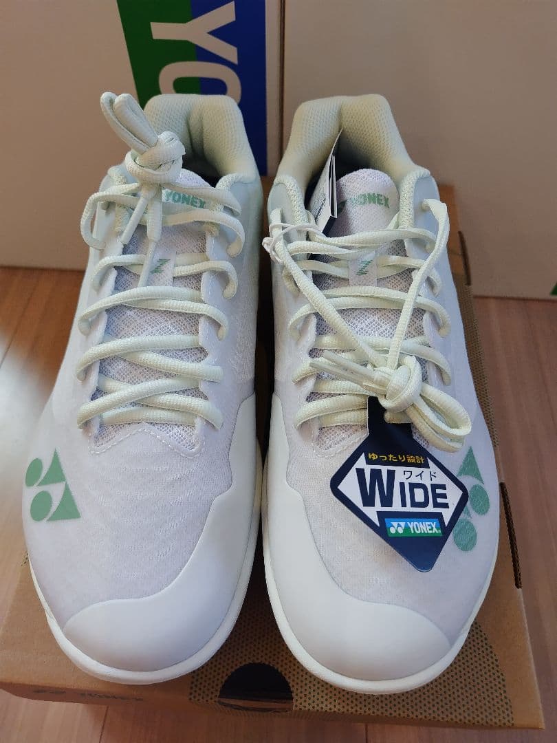 YONEX　バドミントンシューズ　エアラスZワイド　W/グリーン　25.5