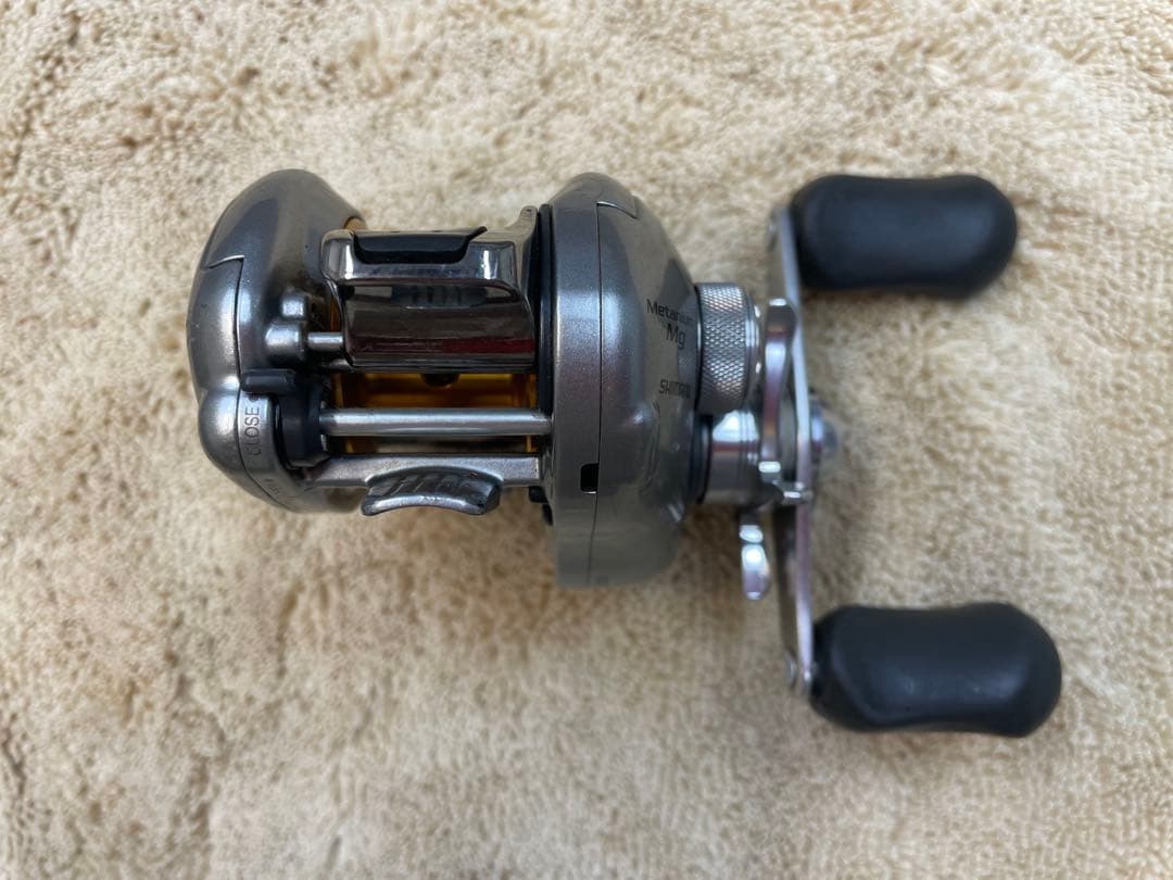 シマノ 07メタニウム Mg 右ハンドル