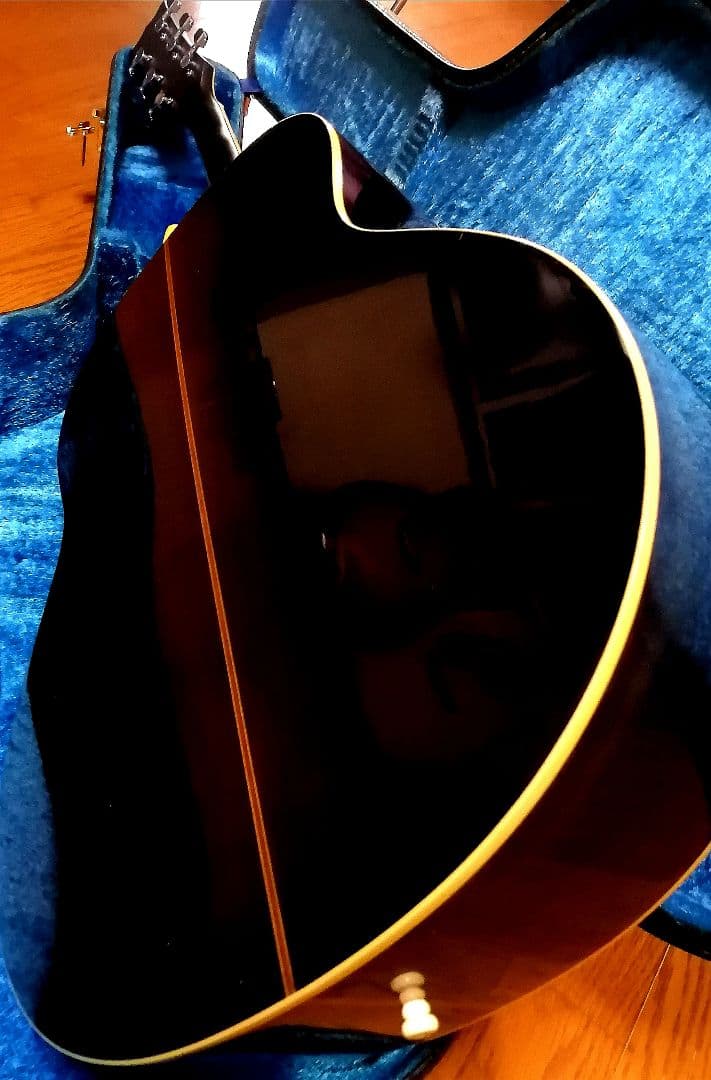 ★縦ロゴ★Gibsonモデル★MORRIS MG-30