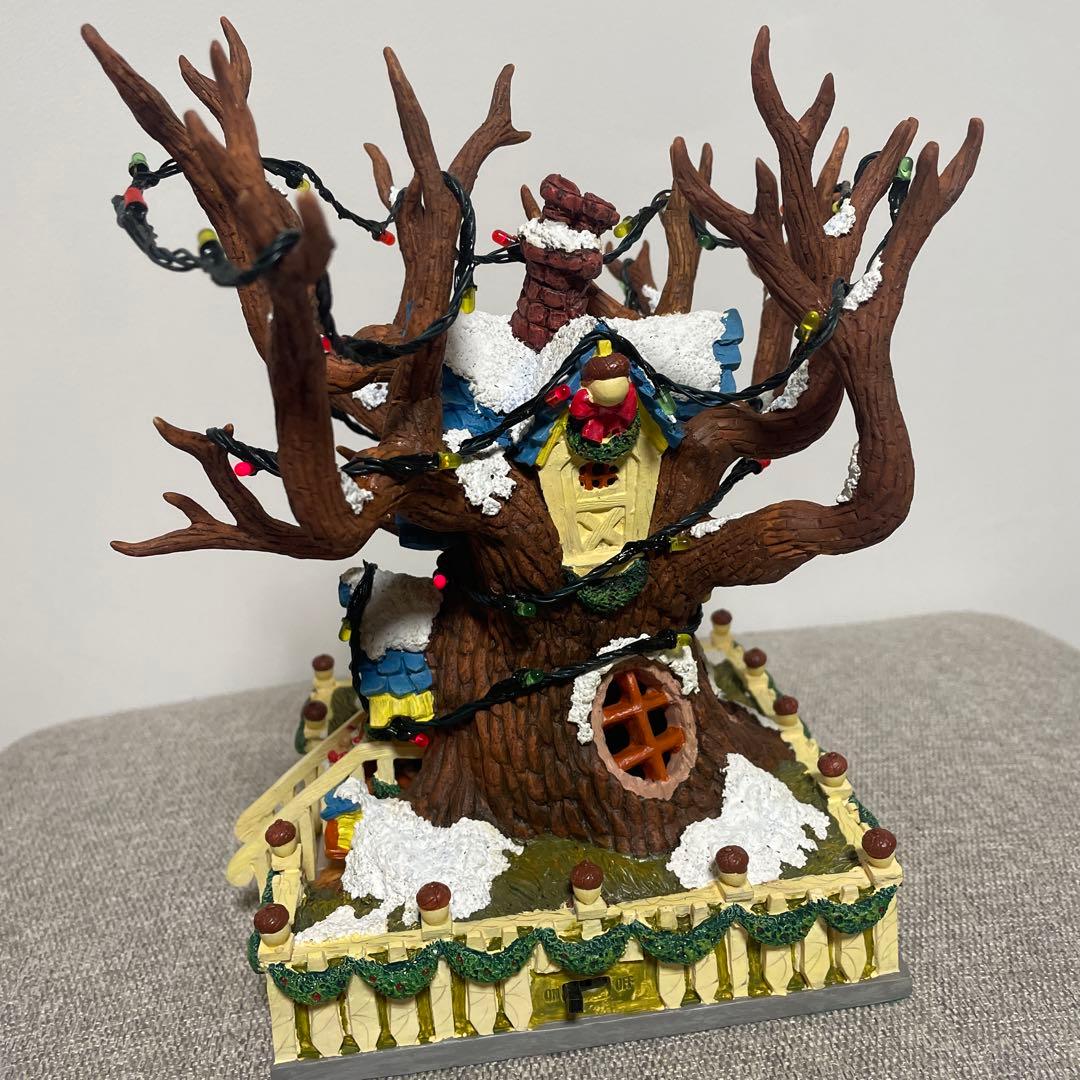 チップ&デール　クリスマスツリー　ディズニー