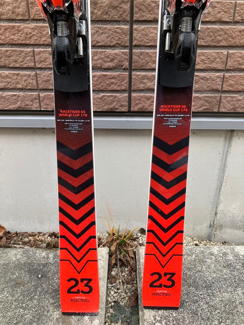 フォルクル　レースタイガー　ＧＳＷＣ　マスターズ　178センチ　Ｒ≧23