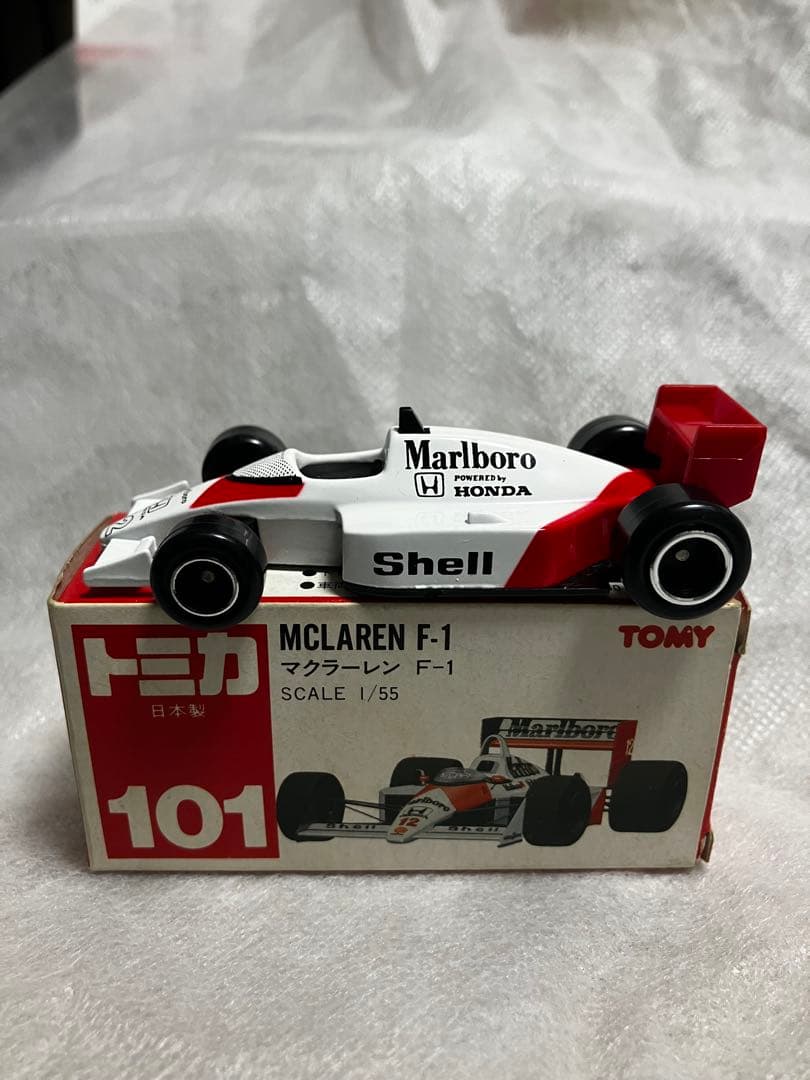トミカ MCLAREN F-1 1/55スケール　赤箱101 日本製　マルボロ