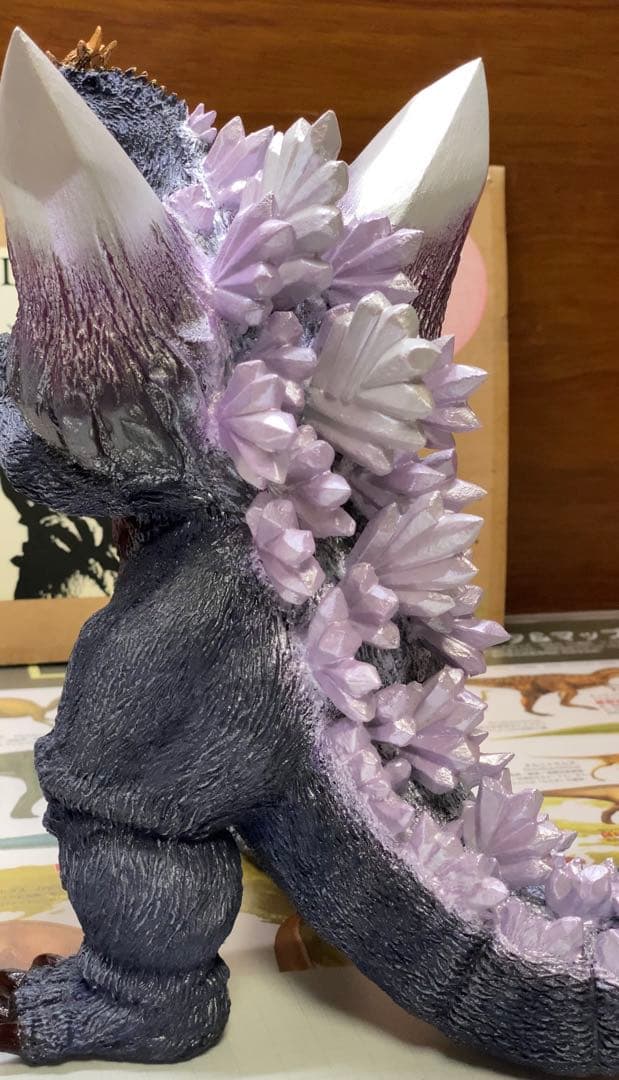 海洋堂 スペースゴジラ レジンキャストキット完成品 原型製作 酒井ゆうじ