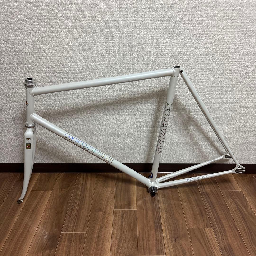 NJS認定STRATOS ピストフレーム Ultima-R フルオーバー