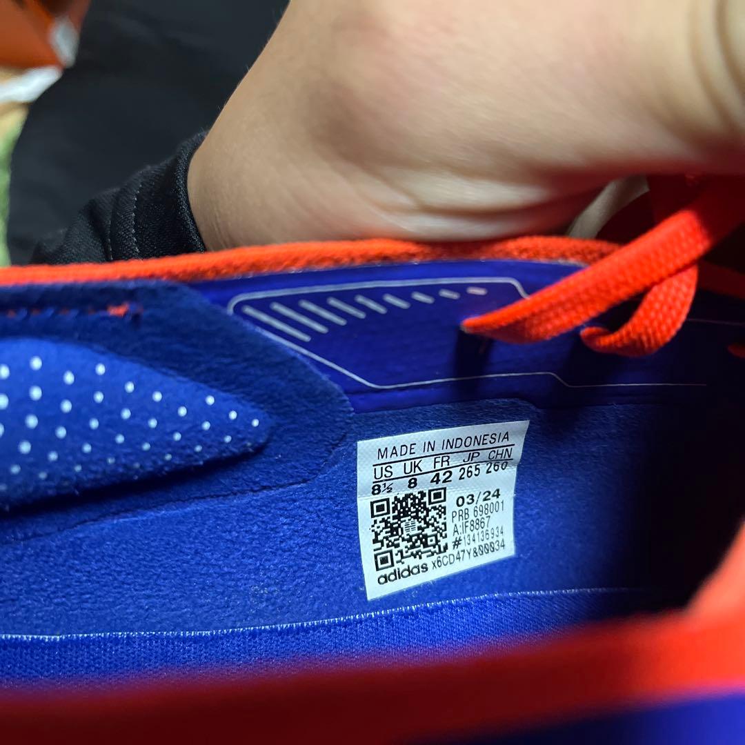 Adidas Predator サッカーシューズ 青赤