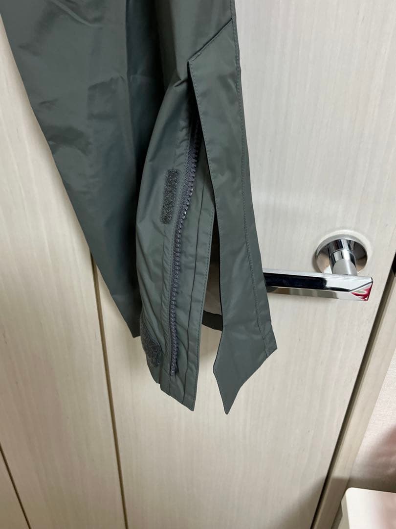 【新品未使用】ダイワ　レインマックス デタッチャブルレインスーツ DR-3021