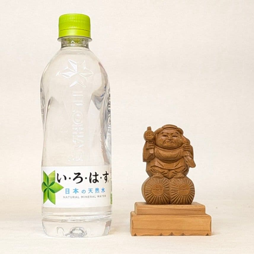 【セール・新品】大黒天　台付き　木地彫り　総高さ約11㎝　大黒様　大黒天