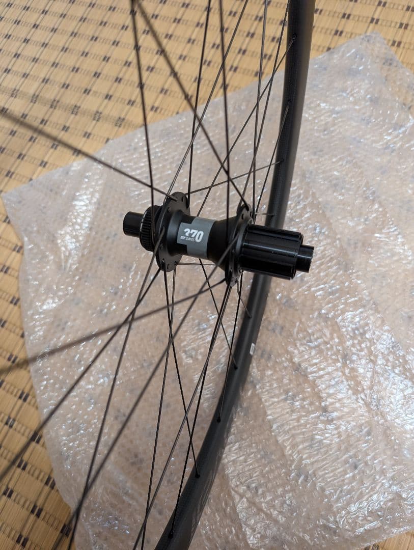 roval c38 タイヤ、チューブ付